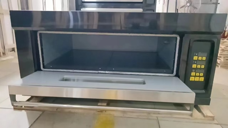 Elektryczne piekarniki komercy – Commercial Kitchen Oven recenzja i cena